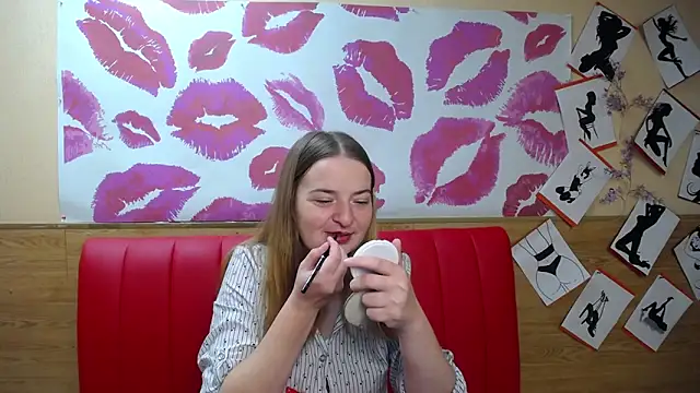 FreyaDak online show from 10-12-25, 05:06