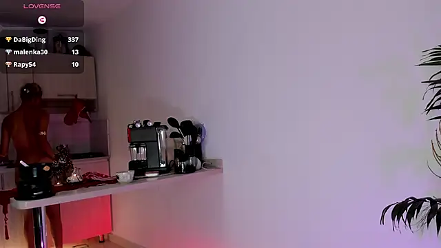 wendymoah online show from 12-11-24, 11:00