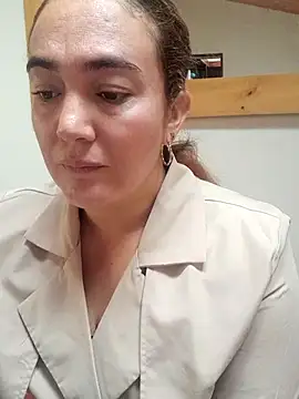 skayhot  online show from 04-01-26, 01:12