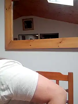 skayhot  online show from 04-23-26, 01:24