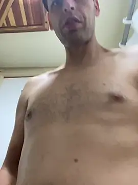 Dreagon79 online show from 10-04-25, 03:04