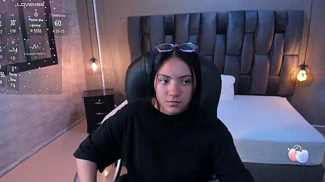 miichael black online show from 03-16-25, 08:32