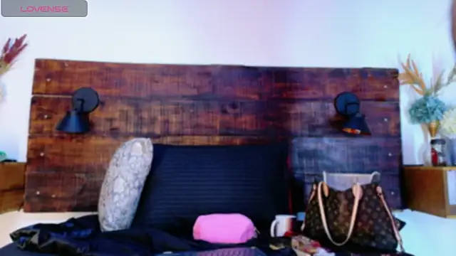 Celeste sanz online show from 02-13-26, 10:11