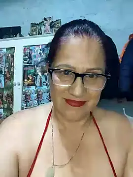 Snapshot of Edged_Hot69 chatting on 01-14-26, 03:01 Edged Hot69 online show from 01-14-26, 03:01