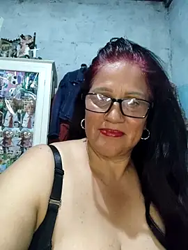 Snapshot of Edged_Hot69 chatting on 02-06-26, 02:49 Edged Hot69 online show from 02-06-26, 02:49