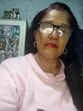 Snapshot of Edged_Hot69 chatting on 02-14-26, 03:25 Edged Hot69 online show from 02-14-26, 03:25