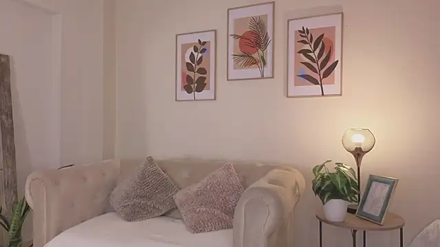 DahianaWalcott online show from 03-14-26, 08:58