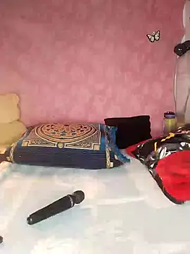 Cat Sharisa online show from 01-06-25, 08:24