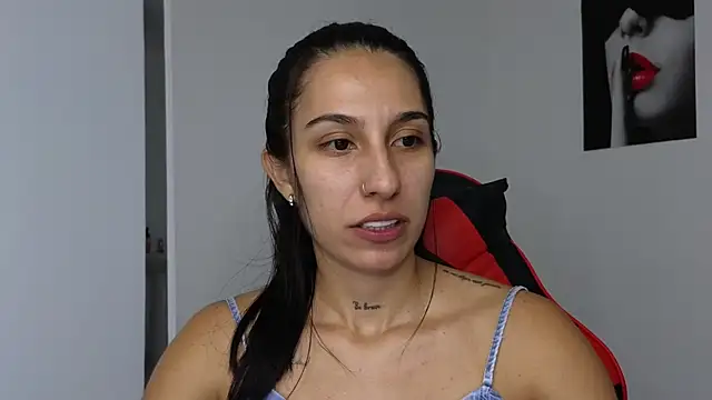Snapshot of tammyandrade_ chatting on 02-26-25, 10:20 tammyandrade online show from 02-26-25, 10:20