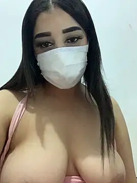 Snapshot of Miss-Soka chatting on 11-25-25, 12:54 Miss-Soka online show from 11-25-25, 12:54