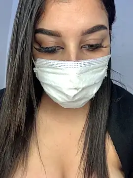 Snapshot of Miss-Soka chatting on 12-18-25, 12:38 Miss-Soka online show from 12-18-25, 12:38