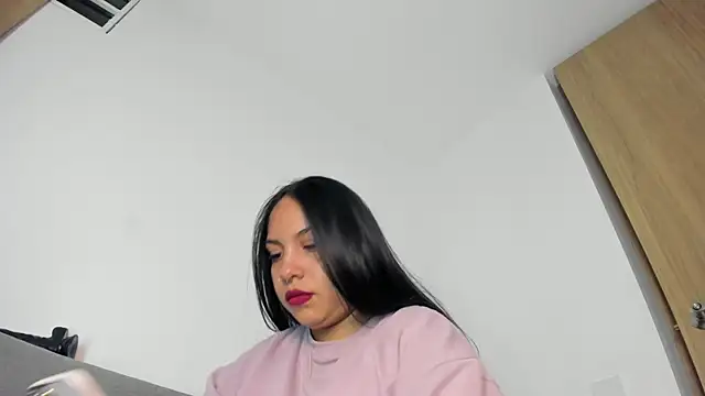emiily15   online show from 07-20-26, 03:10