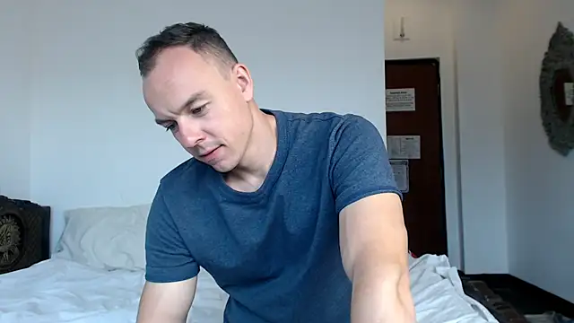 Snapshot of heilgarbest chatting on 07-12-26, 10:17 heilgarbest online show from 07-12-26, 10:17