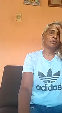 Goodgirlsue 77 online show from 01-30-25, 11:01