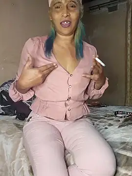 Goodgirlsue 77 online show from 10-06-25, 05:10