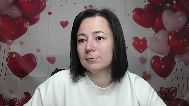 Snapshot of MarieSho chatting on 04-17-26, 06:16 MarieSho online show from 04-17-26, 06:16