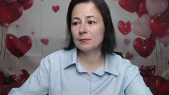 Snapshot of MarieSho chatting on 05-17-26, 04:58 MarieSho online show from 05-17-26, 04:58