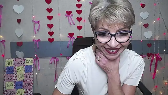 EllaBonito online show from 02-21-25, 09:34