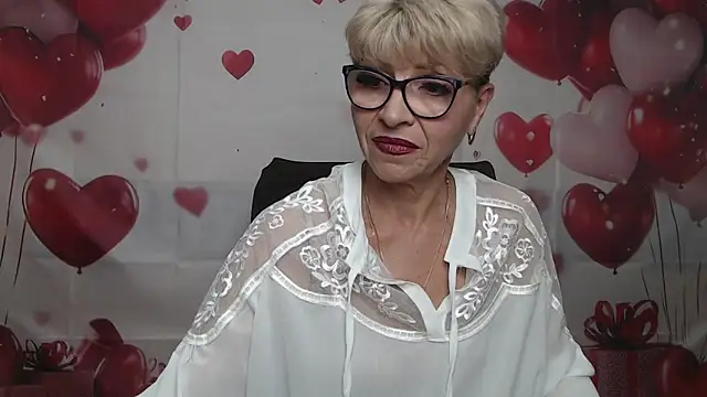 EllaBonito online show from 04-18-26, 05:55