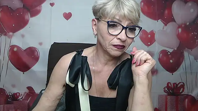 EllaBonito online show from 05-16-26, 10:58