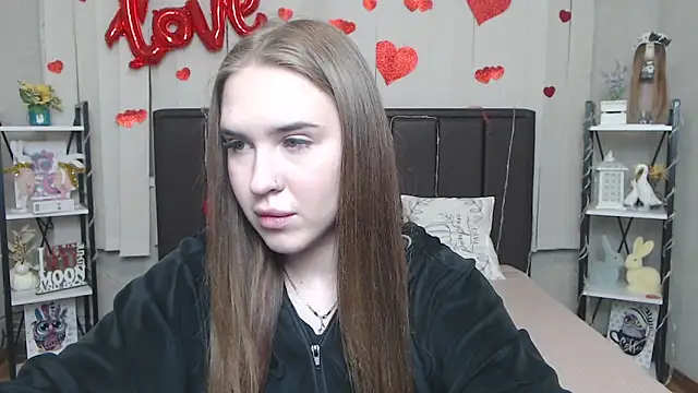 LauraHlot online show from 03-26-26, 06:35