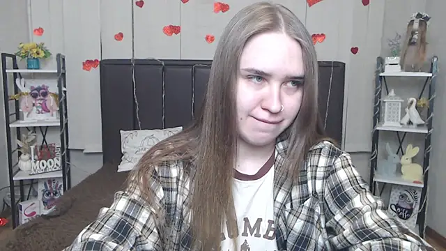 Snapshot of LauraHlot chatting on 05-02-26, 06:13 LauraHlot online show from 05-02-26, 06:13