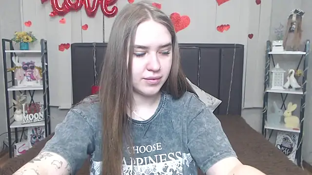 Snapshot of LauraHlot chatting on 05-12-26, 05:48 LauraHlot online show from 05-12-26, 05:48
