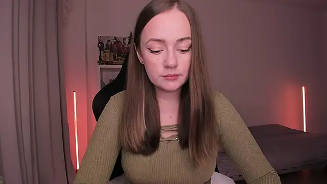 WalkingGirl online show from 02-01-25, 05:58