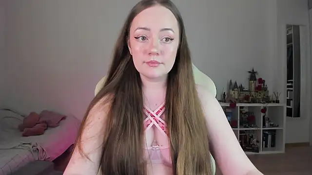 WalkingGirl online show from 02-14-26, 12:29