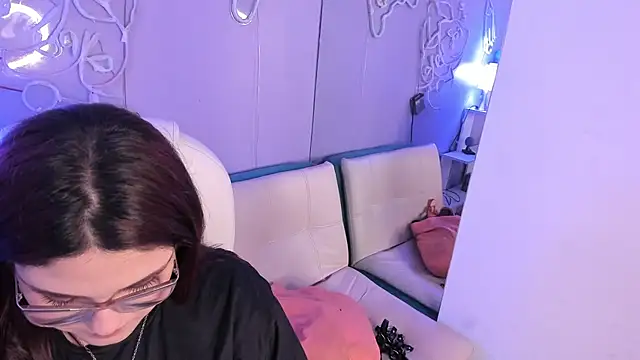 Camiila Osorio online show from 12-01-25, 09:20