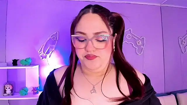 Camiila Osorio online show from 12-05-25, 02:36