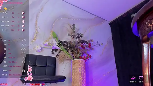 Karla-Ebony online show from 10-08-25, 01:31