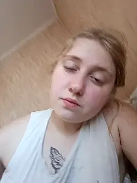 Snapshot of AnastasiaSky19 chatting on 11-03-25, 11:44 AnastasiaSky19 online show from 11-03-25, 11:44