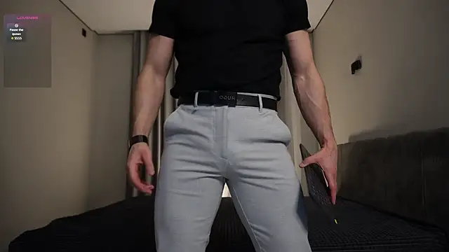 Snapshot of Nik_Sharp chatting on 02-24-26, 05:22 Nik Sharp online show from 02-24-26, 05:22