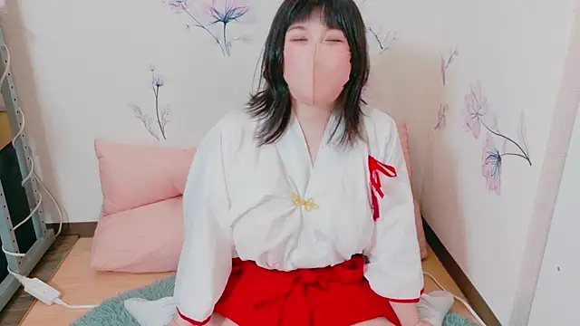 hazuki 8008 online show from 01-02-25, 07:44