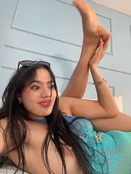 Snapshot of ariel_jonees chatting on 09-14-25, 07:02 ariel jonees online show from 09-14-25, 07:02