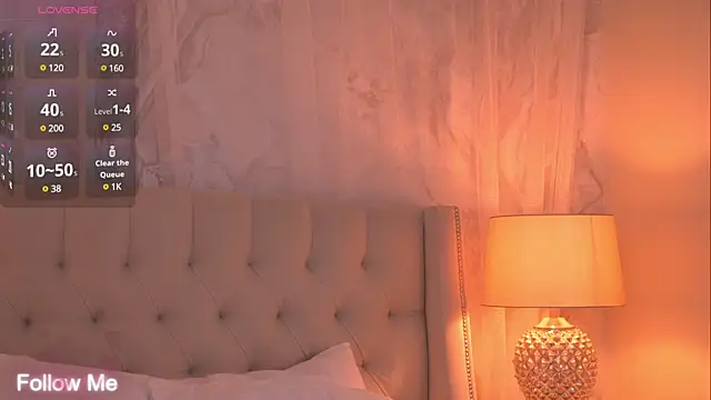 Snapshot of MaryReel chatting on 03-15-25, 02:03 MaryReel online show from 03-15-25, 02:03