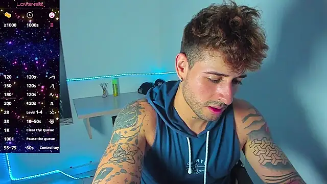 Ares blue online show from 10-21-25, 01:12