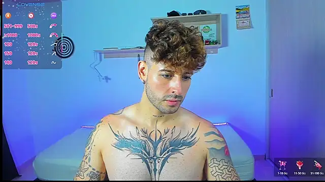 Snapshot of Ares_blue chatting on 05-13-26, 01:19 Ares blue online show from 05-13-26, 01:19