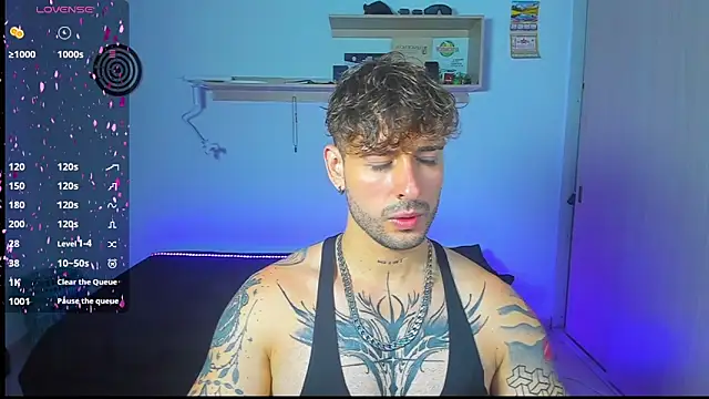 Snapshot of Ares_blue chatting on 05-21-26, 12:01 Ares blue online show from 05-21-26, 12:01