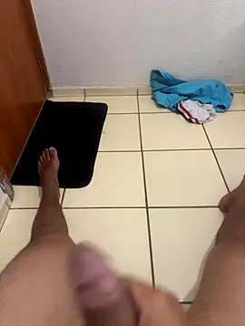 Snapshot of Akdablio chatting on 10-30-25, 08:09 Akdablio online show from 10-30-25, 08:09