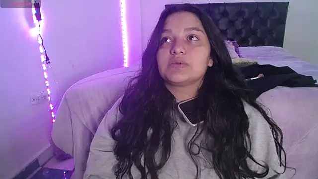 Laurenkenner  online show from 05-14-26, 07:09
