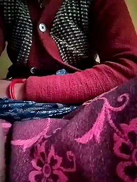 Snapshot of Cutkajal chatting on 12-22-24, 02:06 Cutkajal online show from 12-22-24, 02:06