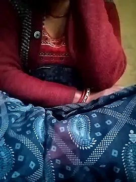 Snapshot of Cutkajal chatting on 12-23-24, 02:02 Cutkajal online show from 12-23-24, 02:02