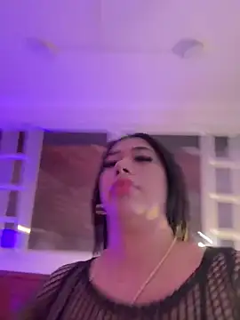 Snapshot of kiim_taaylor chatting on 03-13-25, 11:51 kiim taaylor online show from 03-13-25, 11:51