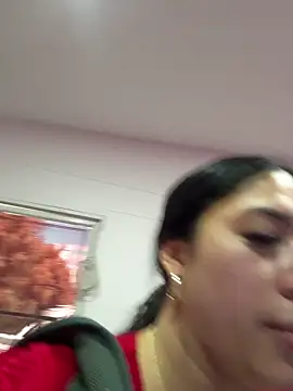 Snapshot of kiim_taaylor chatting on 09-09-25, 03:33 kiim taaylor online show from 09-09-25, 03:33