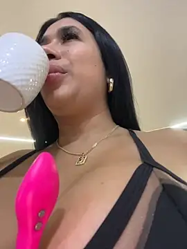 Snapshot of kiim_taaylor chatting on 09-24-25, 01:03 kiim taaylor online show from 09-24-25, 01:03