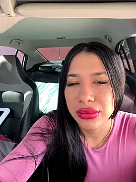 Snapshot of kiim_taaylor chatting on 09-25-25, 12:42 kiim taaylor online show from 09-25-25, 12:42