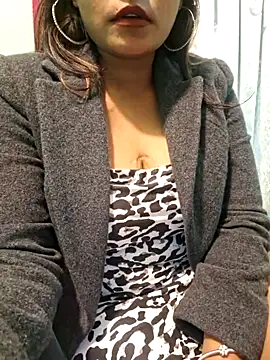 N-Natasha online show from 01-12-25, 05:01