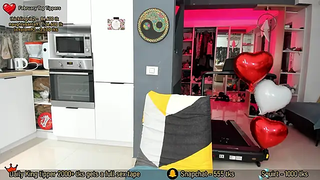 AmySuperHeroes online show from 02-16-26, 01:51